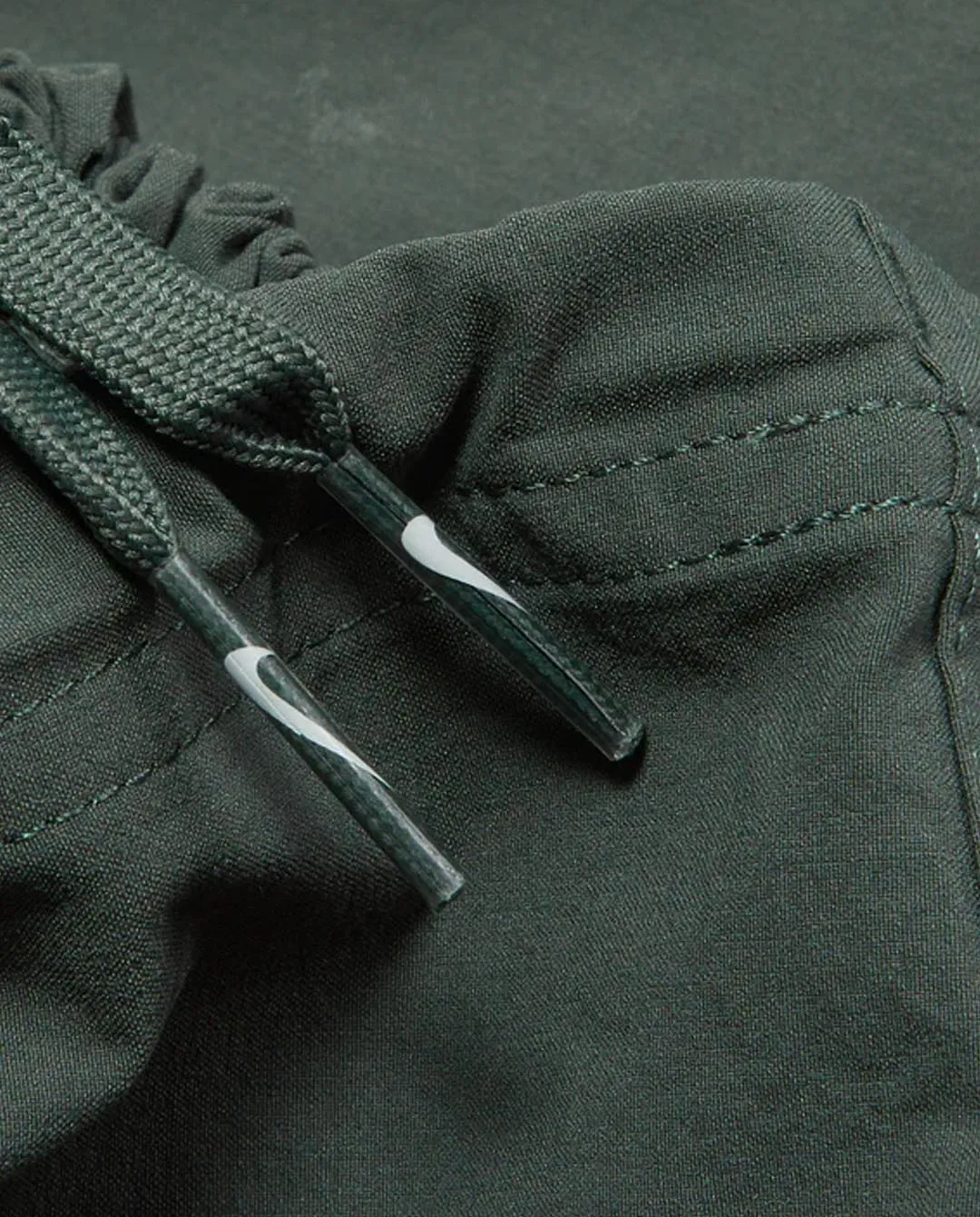 Nike SB - Kearny Cargo Skate Pants - Vintage Green/White