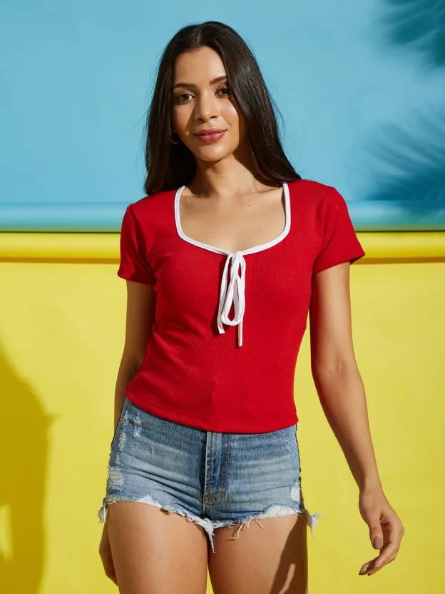 Red Solid Scoop Neck Crop Top