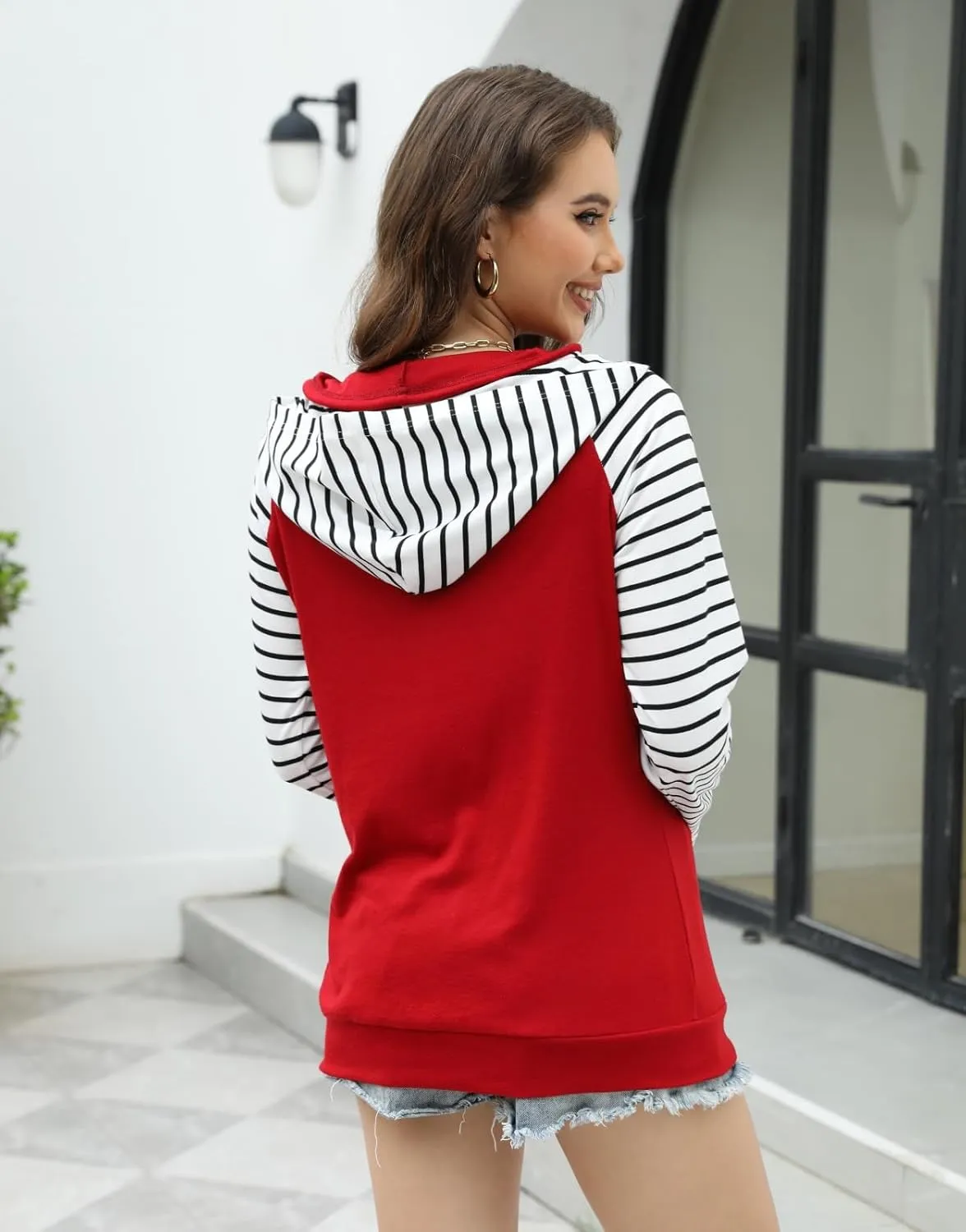 Womens Striped Hoodies Tops Long Sleeve Cowl Neck Casual Pullover Sweatshirts Blouses with Pockets